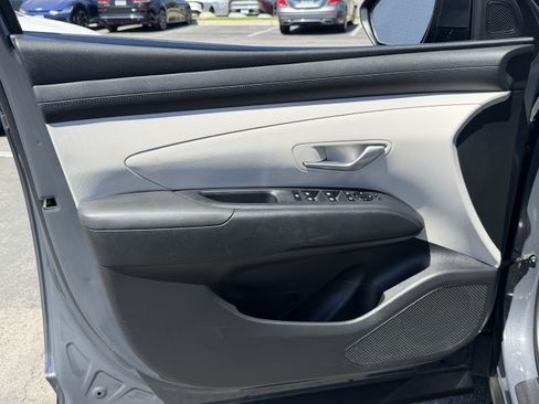 Used 2025 Hyundai Tucson SEL AWD/4WD image 13