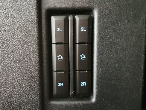 Used 2023 Ford Expedition Max XLT AWD/4WD image 33