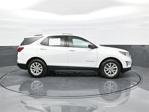 Used 2020 Chevrolet Equinox LT image 8