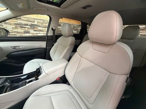 Used 2025 Hyundai Tucson SEL image 12