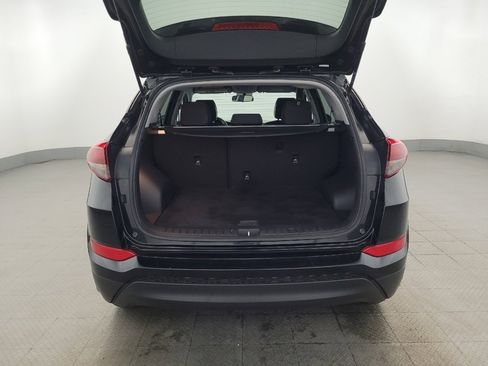 Used 2017 Hyundai Tucson SE w/ SE Popular Package 02 AWD/4WD image 29