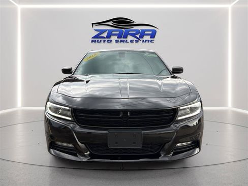 Used 2018 Dodge Charger GT AWD/4WD image 2