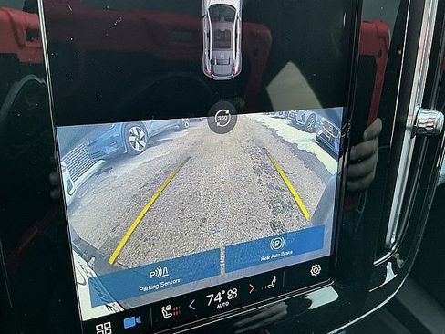 Certified 2023 Volvo C40 P8 Recharge Ultimate w/ Protection Package Premier image 26