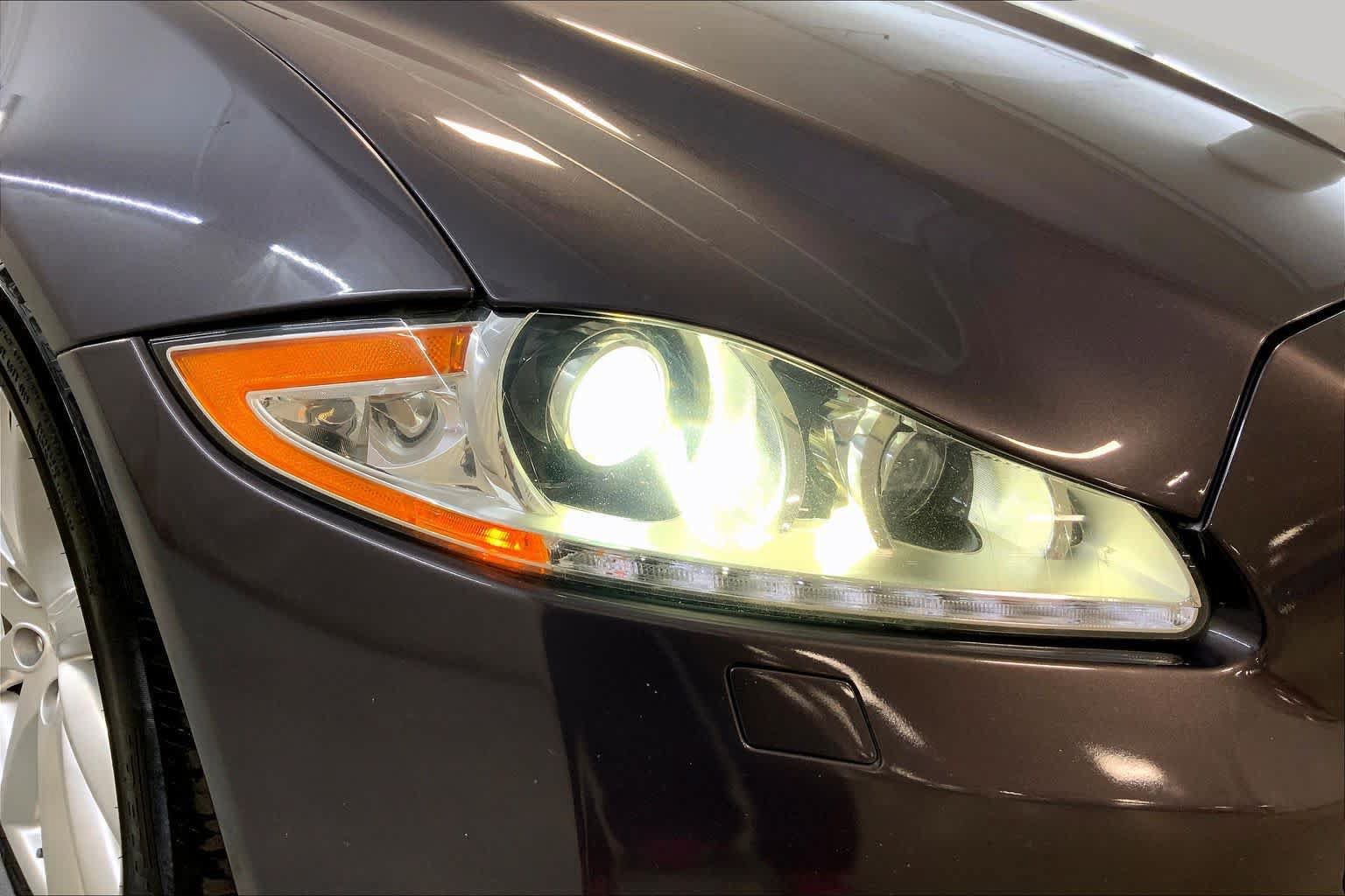 Used 2011 Jaguar XJ RWD image 27