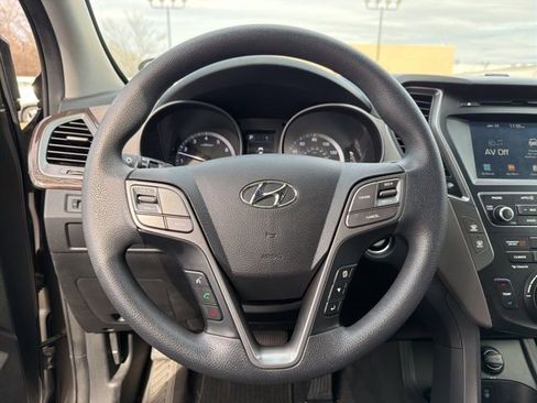 Used 2018 Hyundai Santa Fe Sport w/ 2.4L Value Package 02 image 13