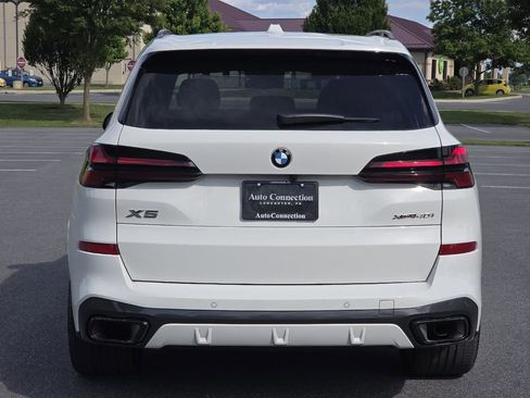 Used 2026 BMW X5 xDrive40i w/ M Sport Package AWD/4WD image 7