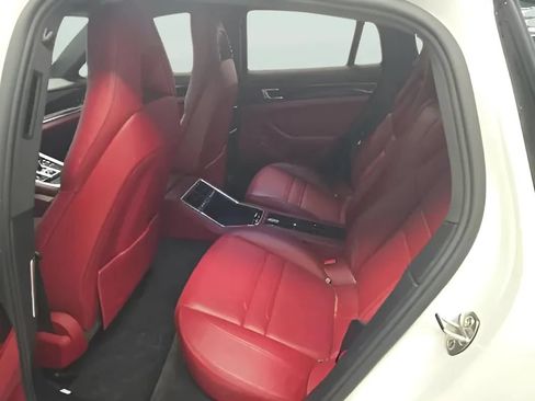 Used 2018 Porsche Panamera 4 AWD/4WD image 16