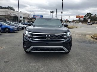 Certified 2023 Volkswagen Atlas Cross Sport SE video 2
