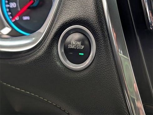 Certified 2023 Chevrolet Traverse LT image 23