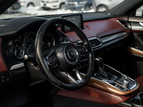 Used 2017 MAZDA CX-9 Signature image 16