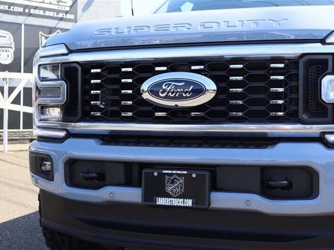 Used 2026 Ford F350 Platinum AWD/4WD image 10