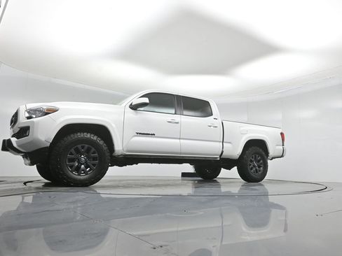Used 2023 Toyota Tacoma SR5 w/ Black Out Package (TMS) RWD image 45