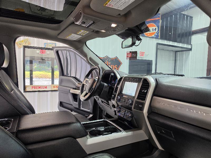 Used 2021 Ford F250 Lariat w/ Lariat Ultimate Package AWD/4WD image 10