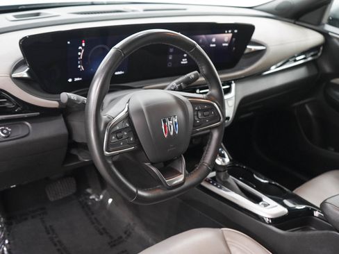 Used 2024 Buick Envista Avenir FWD image 21