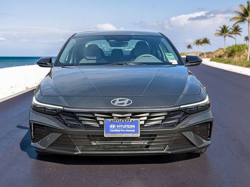 Certified 2026 Hyundai Elantra Sport FWD image 3
