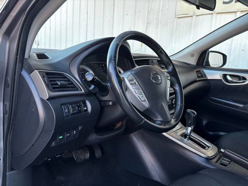 Used 2015 Nissan Sentra SR image 14