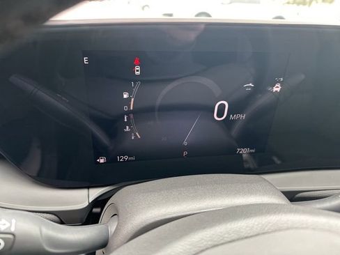 Used 2025 Buick Envista Avenir image 19