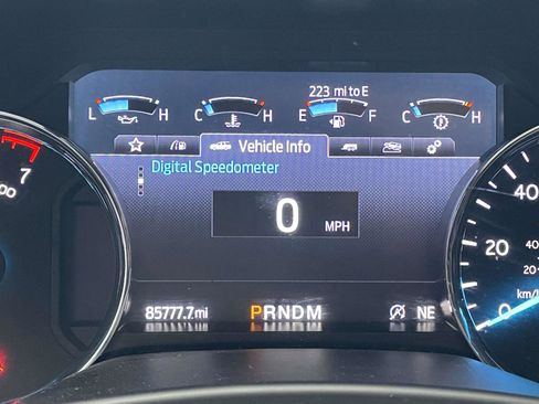 Used 2020 Ford Expedition Limited w/ Equipment Group 301A image 5