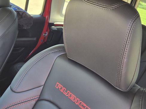New 2026 Jeep Wrangler Unlimited Rubicon AWD/4WD image 18