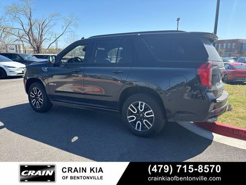 Used 2022 GMC Yukon AT4 w/ Technology Package image 5