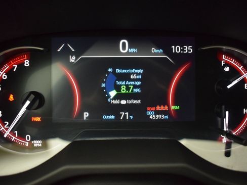 Used 2024 Toyota RAV4 XLE AWD/4WD image 16