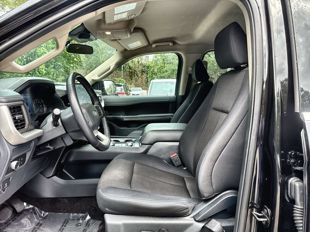 Used 2022 Ford Expedition XL AWD/4WD image 13