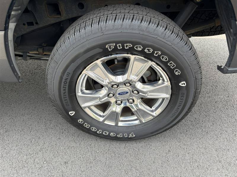 Used 2017 Ford F150 XLT w/ Equipment Group 302A Luxury AWD/4WD image 9