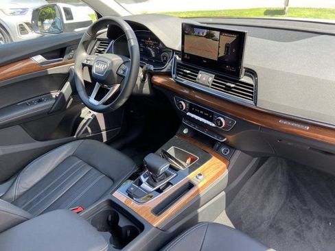 Certified 2023 Audi Q5 2.0T Premium Plus w/ Premium Plus Package AWD/4WD image 26