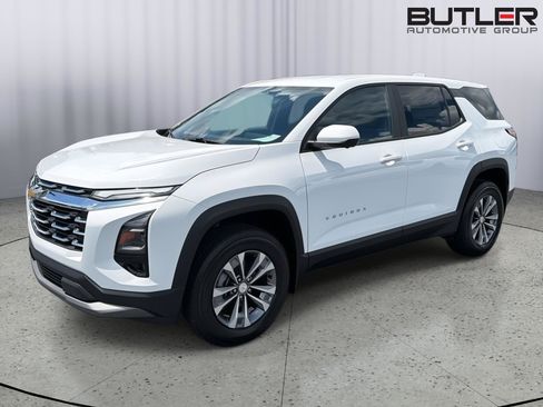 New 2026 Chevrolet Equinox LT w/ Convenience Package II FWD image 1