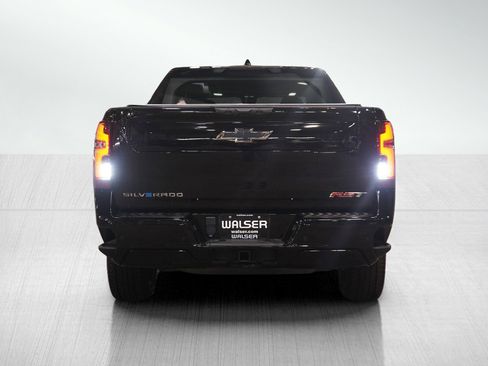 Used 2024 Chevrolet Silverado EV RST image 4