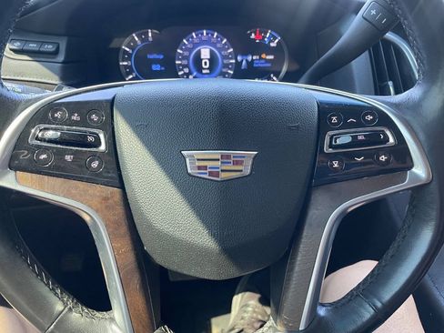 Used 2018 Cadillac Escalade Luxury RWD image 25