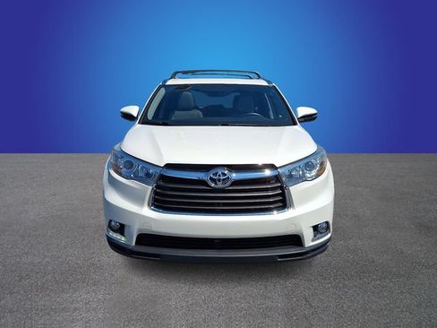 Used 2016 Toyota Highlander Limited AWD/4WD image 2