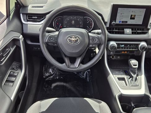 Used 2023 Toyota RAV4 LE image 12