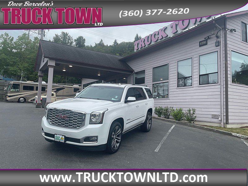 Used 2019 GMC Yukon Denali w/ Denali Ultimate Package AWD/4WD image 1
