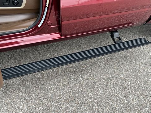 Used 2019 RAM 1500 Limited image 12