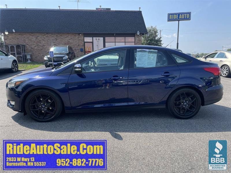Used 2016 Ford Focus SE w/ Equipment Group 201A FWD image 8
