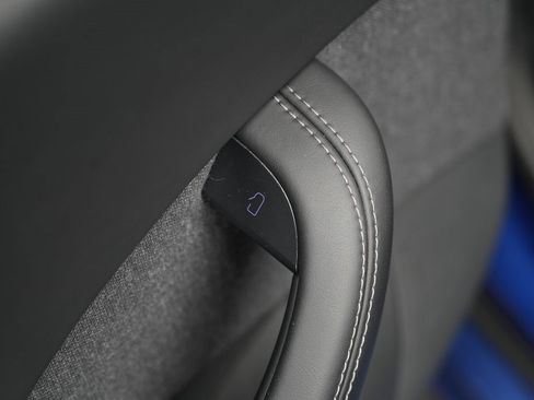 Used 2021 Tesla Model S Long Range image 32