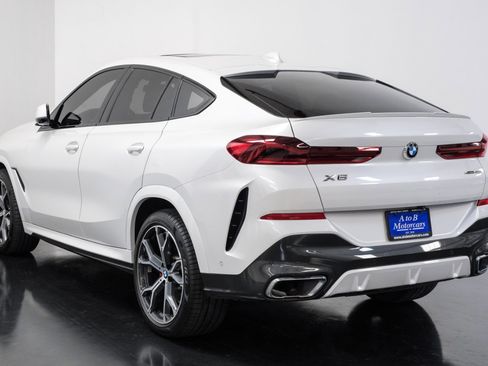 Used 2021 BMW X6 xDrive40i w/ M Sport Package image 10