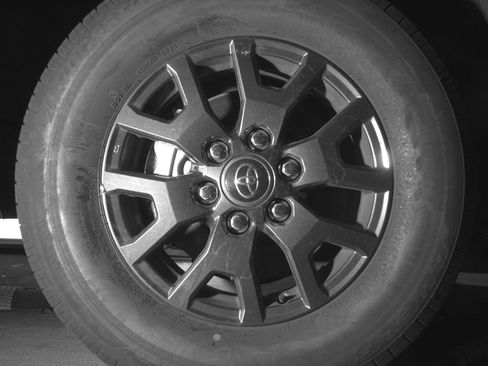 Used 2025 Toyota 4Runner SR5 RWD image 13