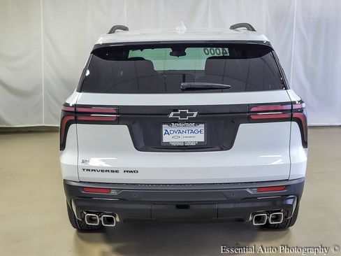 New 2026 Chevrolet Traverse LT w/ Midnight/Sport Edition AWD/4WD image 6
