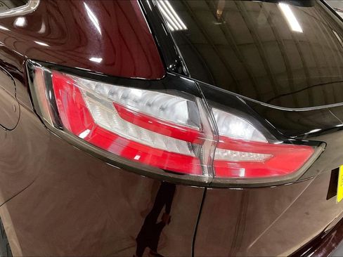 Certified 2023 Ford Edge SEL AWD/4WD image 27