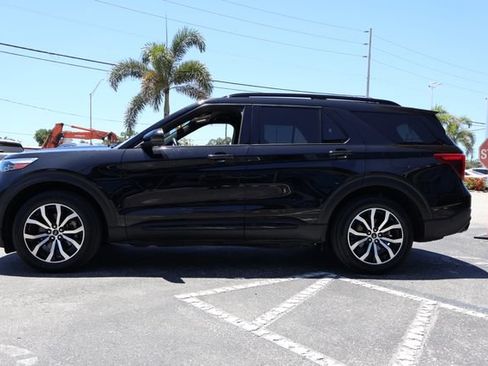 Used 2020 Ford Explorer ST AWD/4WD image 4