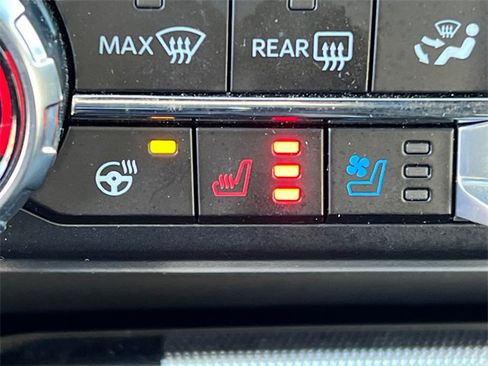 Used 2024 Ford F150 Lariat w/ Equipment Group 502A High image 30