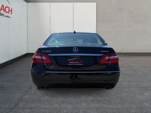 Used 2010 Mercedes-Benz E 350 4MATIC Sedan image 15