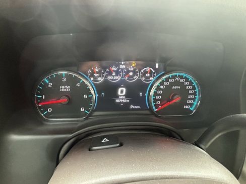 Used 2019 GMC Yukon Denali w/ Denali Ultimate Package image 9