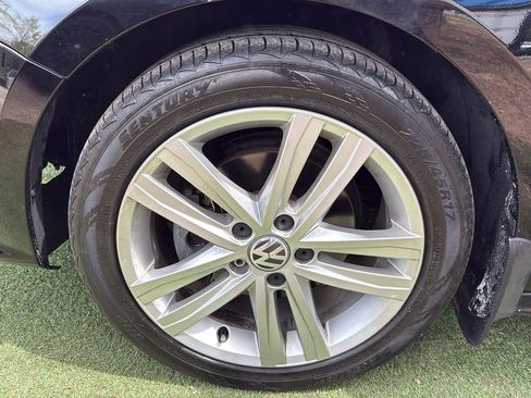 Used 2015 Volkswagen Jetta SEL image 42