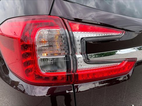 Certified 2023 Subaru Ascent Touring w/ Popular Package #2A AWD/4WD image 32