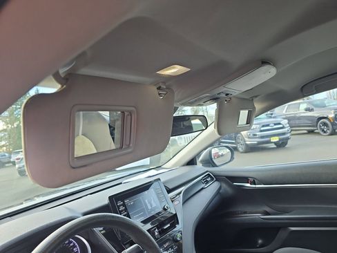 Certified 2022 Toyota Camry LE image 12