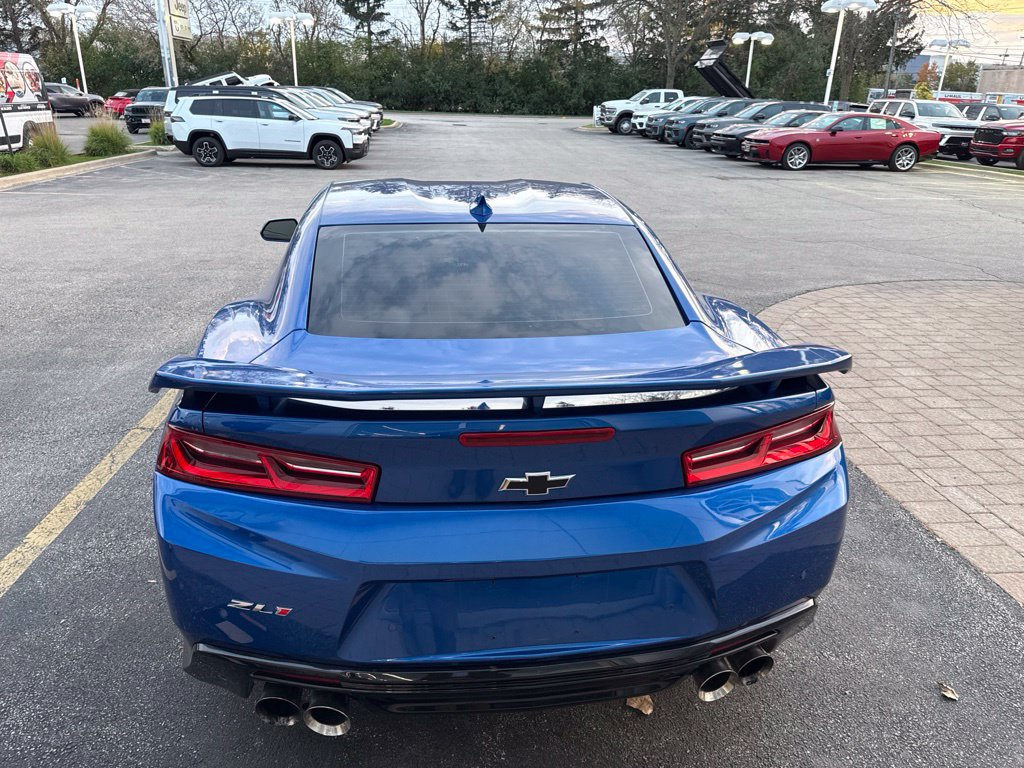 Used 2018 Chevrolet Camaro ZL1 RWD image 7