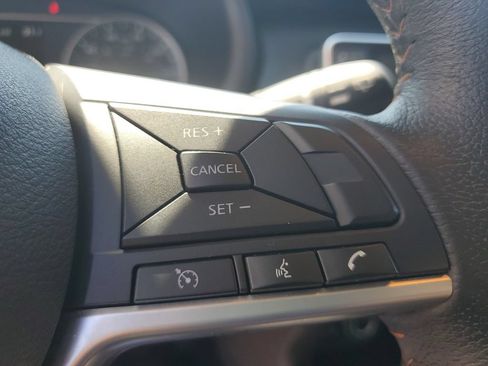 Used 2019 Nissan Kicks SR w/ Exterior Electronics Package FWD image 26
